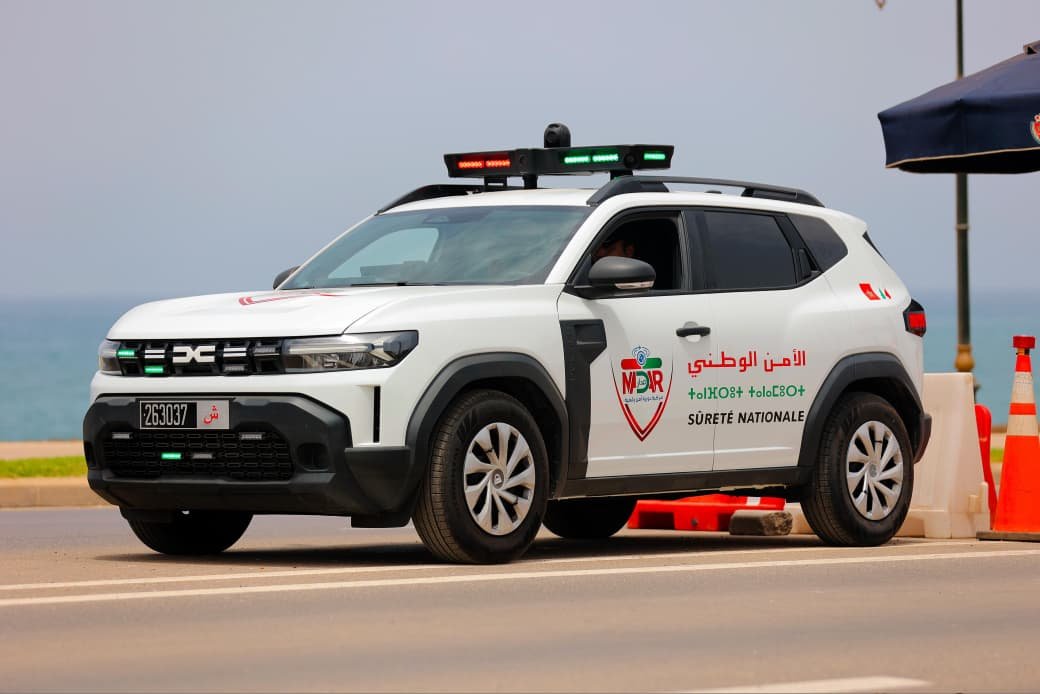 الدوريات الذكية بهوية بصرية عصرية مميزة في شوارع الرباط