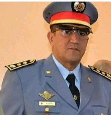 عناصر الدرك الملكي بمطار أكادير المسيرة خلال مهام المراقبة الأمنية