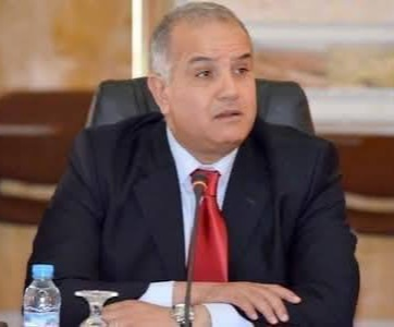 السيد محمد الزهر عامل عمالة إنزكان آيت ملول خلال زيارة ميدانية