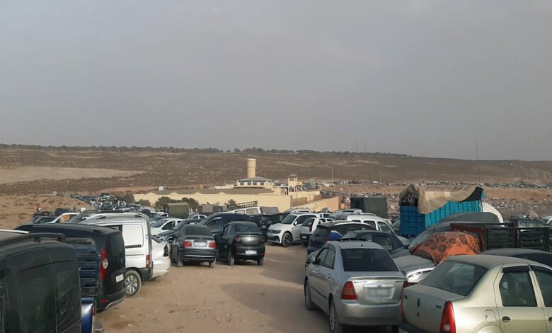أشغال تهيئة الطريق المؤدية إلى شاطئ تفنيت بجماعة سيدي بيبي